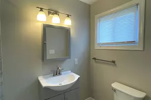 1607 Russell Ave, Charlotte, NC 28216 - Photo 10