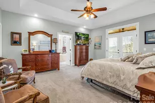 71 Carriage Highlands Ct, Hendersonville, NC 28791 - Photo 22