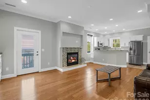 71 Carriage Highlands Ct, Hendersonville, NC 28791 - Photo 16