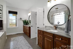 71 Carriage Highlands Ct, Hendersonville, NC 28791 - Photo 22