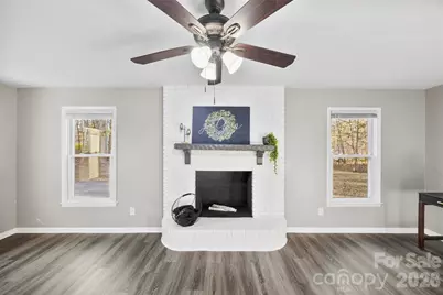 1045 Elizabeth Drive, Dallas, NC 28034 - Photo 16