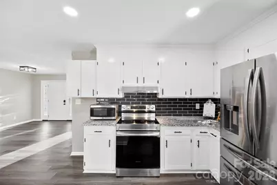 1045 Elizabeth Drive, Dallas, NC 28034 - Photo 12