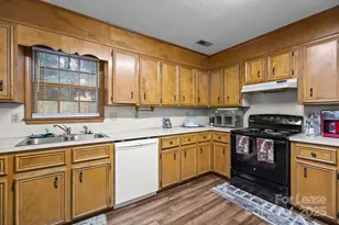 1614 Bradford Ct, Rock Hill, SC 29732 - Photo 2