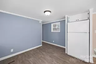 777 Pollys Cir, York, SC 29745 - Photo 8