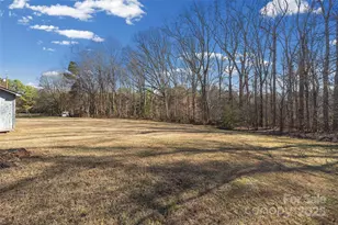 777 Pollys Cir, York, SC 29745 - Photo 18
