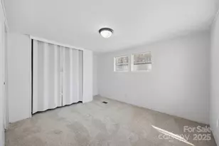 777 Pollys Cir, York, SC 29745 - Photo 10