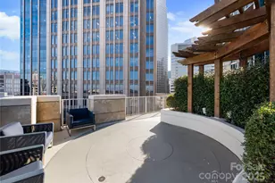 210 N Church St, Charlotte, NC 28202 - Photo 42