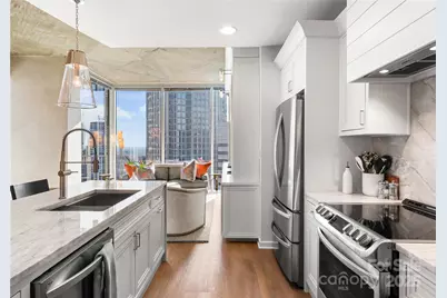 210 N Church Street #2507, Charlotte, NC 28202 - Photo 6