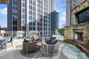 210 N Church St, Charlotte, NC 28202 - Photo 40