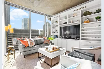 210 N Church Street #2507, Charlotte, NC 28202 - Photo 2