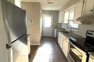 2109 Heather Glen Ln, Charlotte, NC 28208 - Photo 6