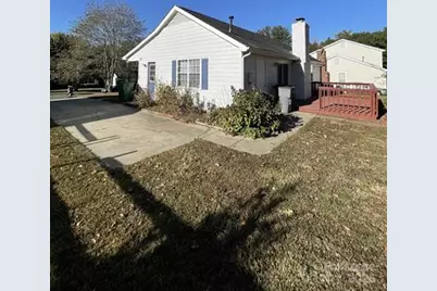 2109 Heather Glen Lane, Charlotte, NC 28208 - Photo 14