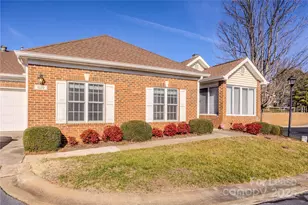 8189 Windsor Ridge Dr, Charlotte, NC 28277 - Photo 4