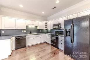 8189 Windsor Ridge Dr, Charlotte, NC 28277 - Photo 10