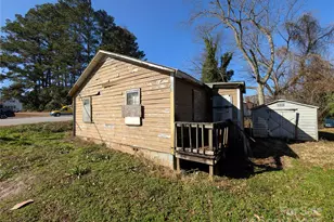 310 W Floyd Baker Blvd, Gaffney, SC 29341 - Photo 6