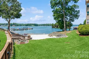 13822 Queens Harbor Rd, Charlotte, NC 28278 - Photo 34