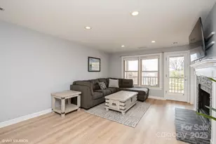 13822 Queens Harbor Rd, Charlotte, NC 28278 - Photo 12