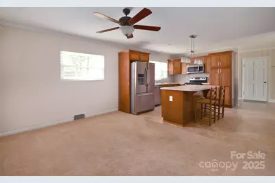 1641 Eastwood Drive, Kannapolis, NC 28083 - Photo 8