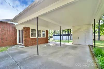 1641 Eastwood Drive, Kannapolis, NC 28083 - Photo 2