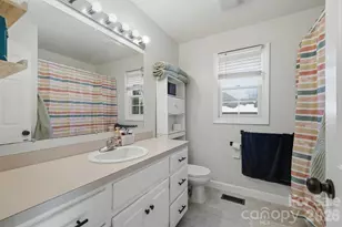 2965 Lawrence Dr, Claremont, NC 28610 - Photo 12