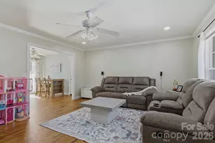 2965 Lawrence Dr, Claremont, NC 28610 - Photo 6