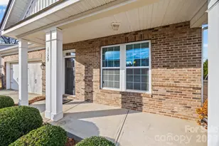 1129 Black Walnut Rd, Clover, SC 29710 - Photo 6