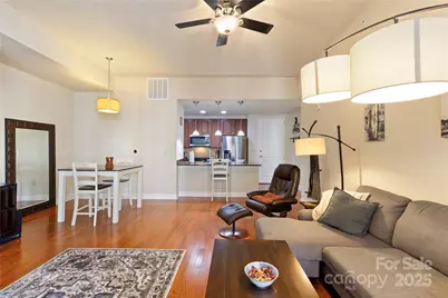 701 Royal Court #603, Charlotte, NC 28202 - Photo 12