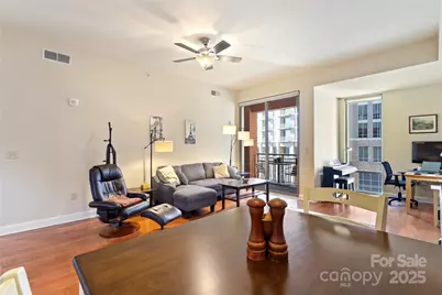 701 Royal Court #603, Charlotte, NC 28202 - Photo 16