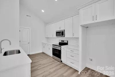 563 W 22nd Street, Kannapolis, NC 28081 - Photo 8