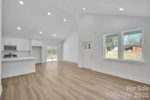 563 W 22nd St, Kannapolis, NC 28081 - Photo 4