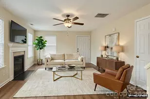 1941 Pheasant Glen Rd, Charlotte, NC 28214 - Photo 4