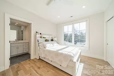 3319 Gresham Place, Charlotte, NC 28211 - Photo 22
