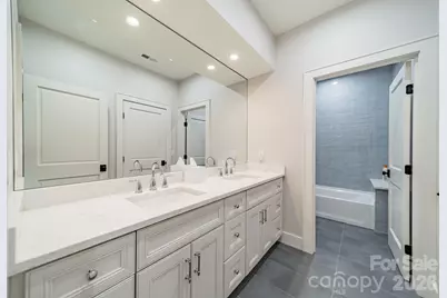 3319 Gresham Place, Charlotte, NC 28211 - Photo 26