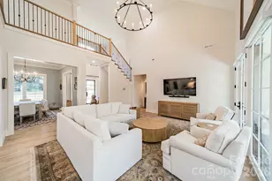 3319 Gresham Pl, Charlotte, NC 28211 - Photo 8