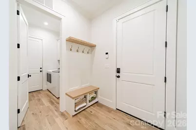 3319 Gresham Place, Charlotte, NC 28211 - Photo 16