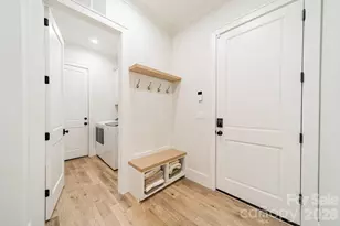 3319 Gresham Pl, Charlotte, NC 28211 - Photo 16