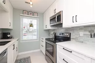 8084 Knights Bridge Rd, Charlotte, NC 28210 - Photo 12