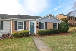 8084 Knights Bridge Rd, Charlotte, NC 28210 - Photo 2