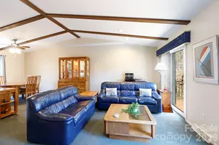 734 Charter Pl, Charlotte, NC 28211 - Photo 6