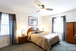 734 Charter Pl, Charlotte, NC 28211 - Photo 16