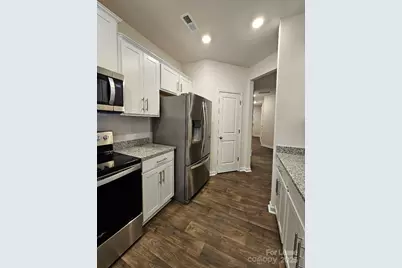 8017 Murray Branch Drive, Charlotte, NC 28216 - Photo 2