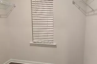 8017 Murray Br Dr, Charlotte, NC 28216 - Photo 18