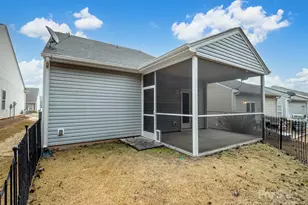 5164 Crystal Lakes Dr, Rock Hill, SC 29732 - Photo 32