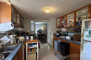 2913 Crystal Dr, Midland, NC 28107 - Photo 6