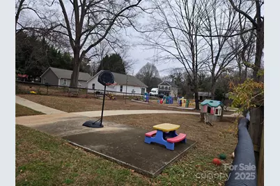 620 Hackett Street, Statesville, NC 28677 - Photo 4