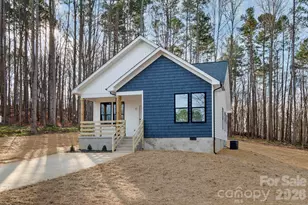 214 Knollwood Cir, Albemarle, NC 28001 - Photo 2