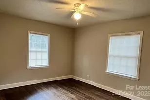 2625 Lumina Ave, Charlotte, NC 28208 - Photo 6