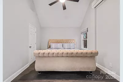 316 W 10th Street, Charlotte, NC 28202 - Photo 28