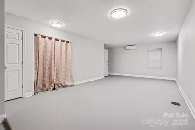 316 W 10th Street, Charlotte, NC 28202 - Photo 18