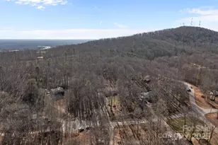 5043 Pebble Stone Rd, Maiden, NC 28650 - Photo 10